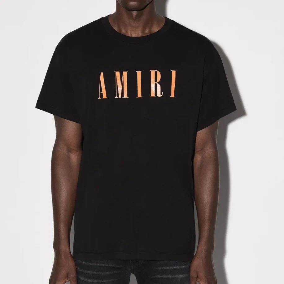 The Ultimate Guide to Luxury T-Shirts for Men: Style, Comfort, and&nbsp;Prestige